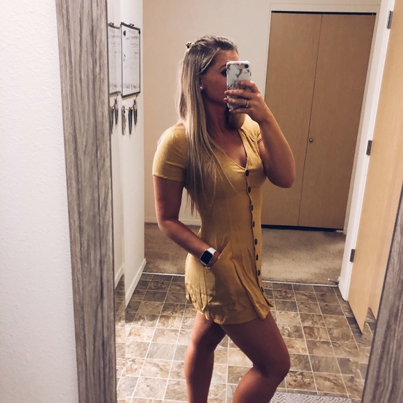 PacSun Dresses & Skirts - Lottie Moss Sunflower Dress